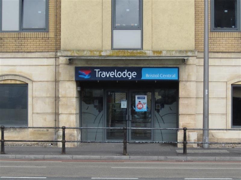 Travelodge Bristol Central Anchor Road Exterior foto