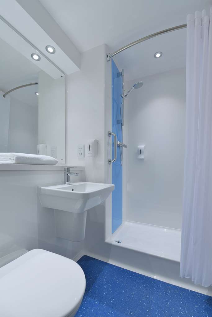 Travelodge Bristol Central Anchor Road Cameră foto